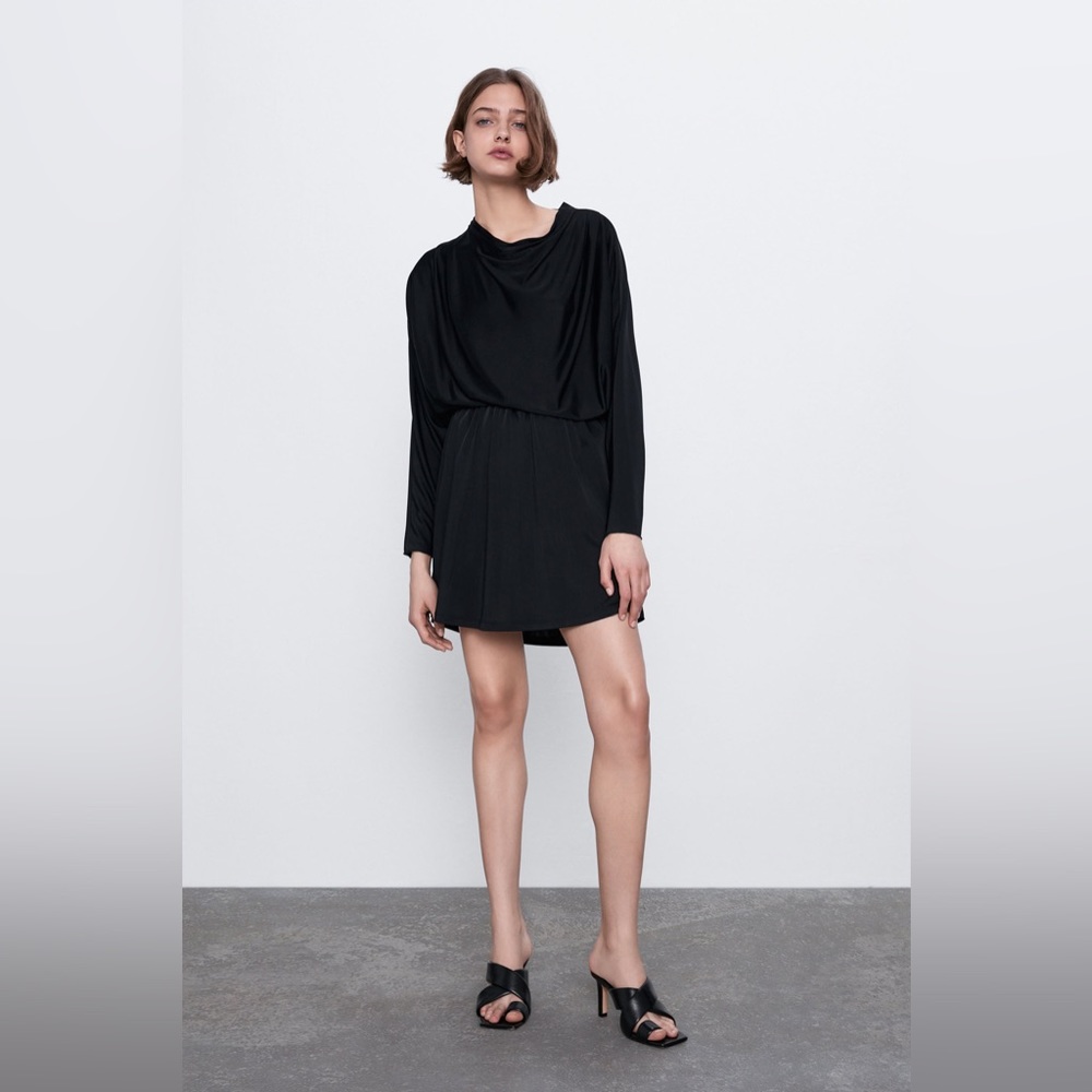 Zara - Black DRESS WITH GATHERED WAIST - Size Large - NWT